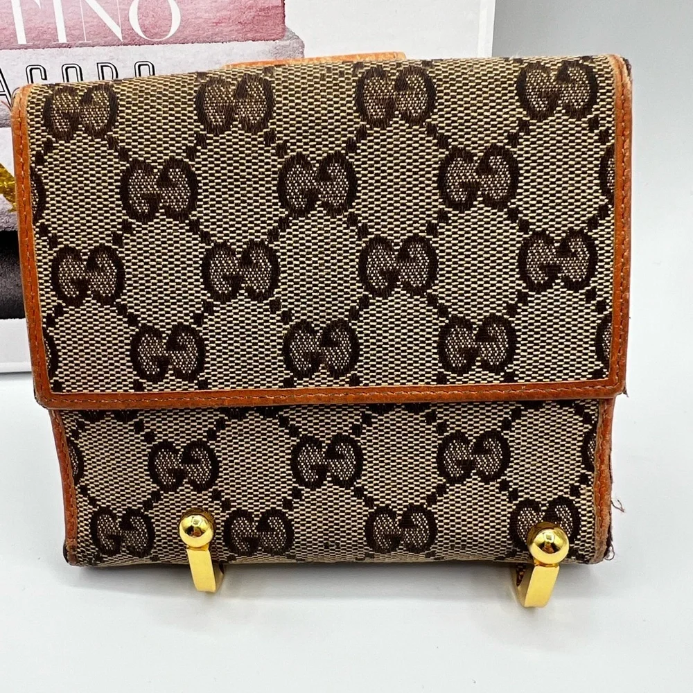Gucci Brown and Gold Monogram Wallet - Picture 4 of 12